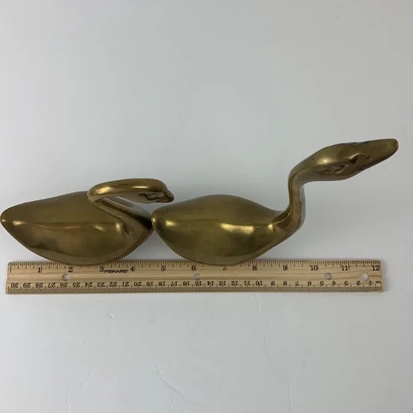 Vintage brass swans - Picture 8 of 10